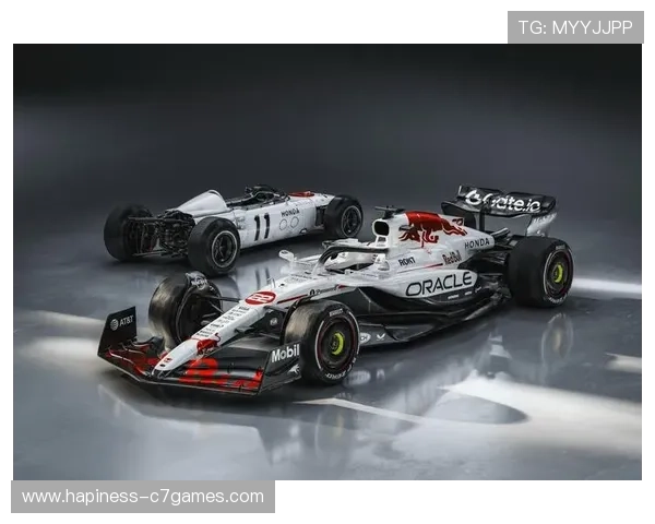 F1赛季最新动态:红牛车队连胜纪录保持,法拉利与梅赛德斯奋力追赶 F1赛季最新动态:红牛车队连胜纪录保持,法拉利与梅赛德斯奋力追赶