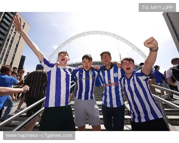 谢菲尔德星期三俱乐部最新动态：新赛季阵容调整与球员转会情况分析