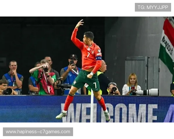 C罗重回欧洲赛场引领球队逆转夺冠再创辉煌纪录 C罗重回欧洲赛场引领球队逆转夺冠再创辉煌纪录