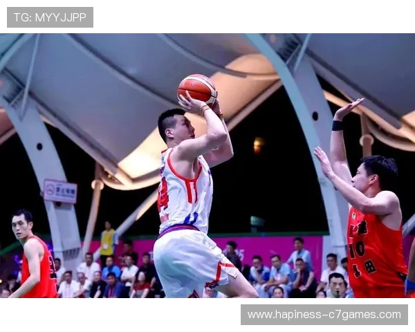 中国篮球联赛季后赛激烈开战多支强队争夺总冠军荣耀