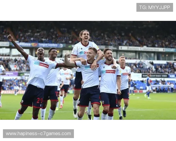 博尔顿俱乐部发展历程与现代足球文化融合探索